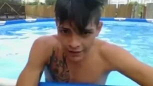 Teen lad plays naked in the pool amd jerks on webcam
