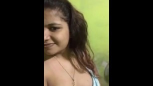 Indian college girl body showing in camera