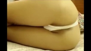Desi Slut Divya Showing her Sexy Ass